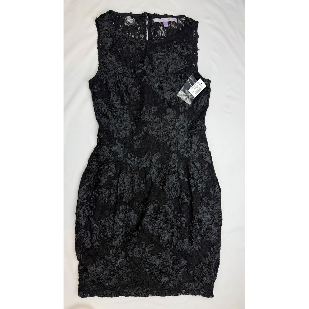 Luxe by Carmen Marc Valvo Black Lace 3D Floral Rosette Sheath Dress NWT Size 4